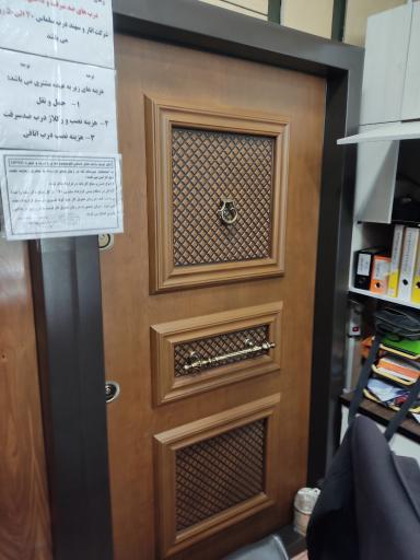 عکس درب ضد سرقت و پنجره خاطری