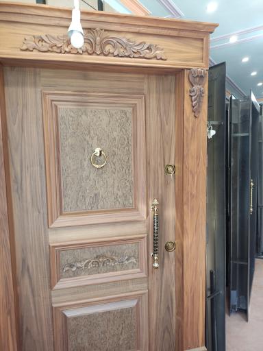 عکس درب ضد سرقت و پنجره خاطری