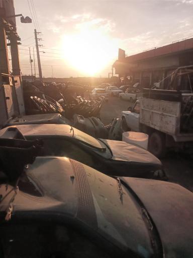 عکس دفتر استوک اسقاط پارکینگ قائم عج