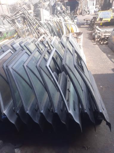 عکس دفتر استوک اسقاط پارکینگ قائم عج