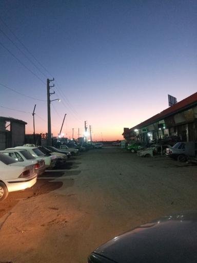 عکس دفتر استوک اسقاط پارکینگ قائم عج