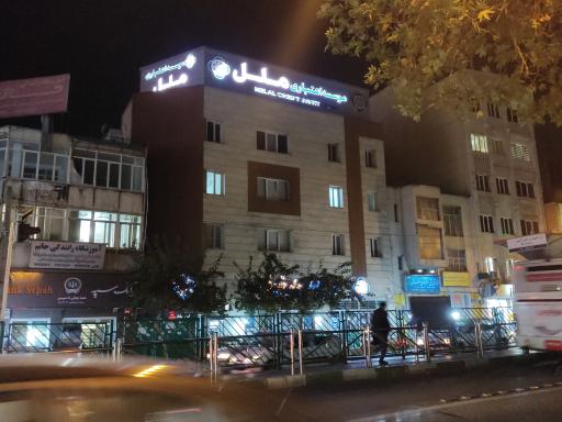 عکس موسسه مالی و اعتباری ملل