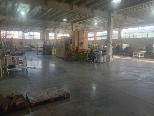 عکس گروه صنعتی مارپیچ باختر