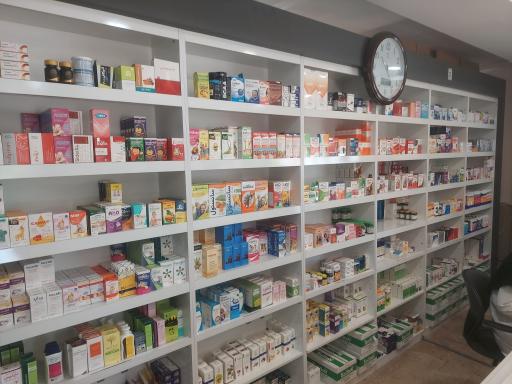 عکس داروخانه شبانه روزی دکتر آقاسی زاده