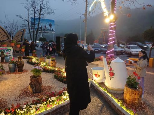 عکس نمایشگاه گل و عکاسی پردیس نهارخوران