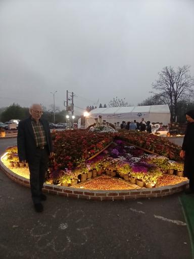 عکس نمایشگاه گل و عکاسی پردیس نهارخوران