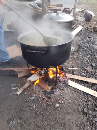 عکس آش دودی خاله خانم (شعبه ۲)