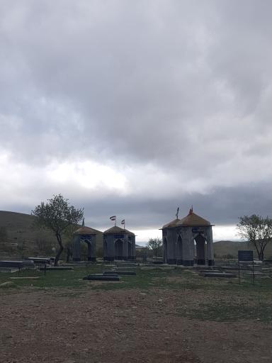 عکس آرامستان کوی‌نیک