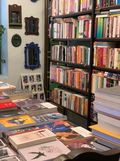 عکس کافه آندورا