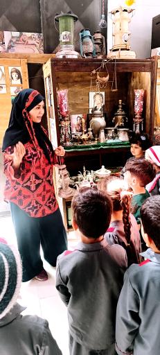 عکس موزه زنده گلیم و قالی سیرجان