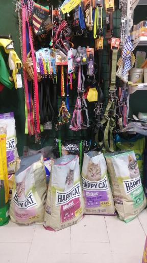 عکس داروخانه دامپزشکی و پت شاپ دکتر جان محمدی