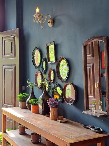 کافه آندورا