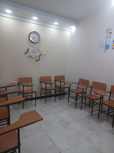 عکس آموزشگاه زبان سیمای‌بیان