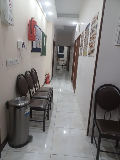 عکس آموزشگاه زبان سیمای‌بیان