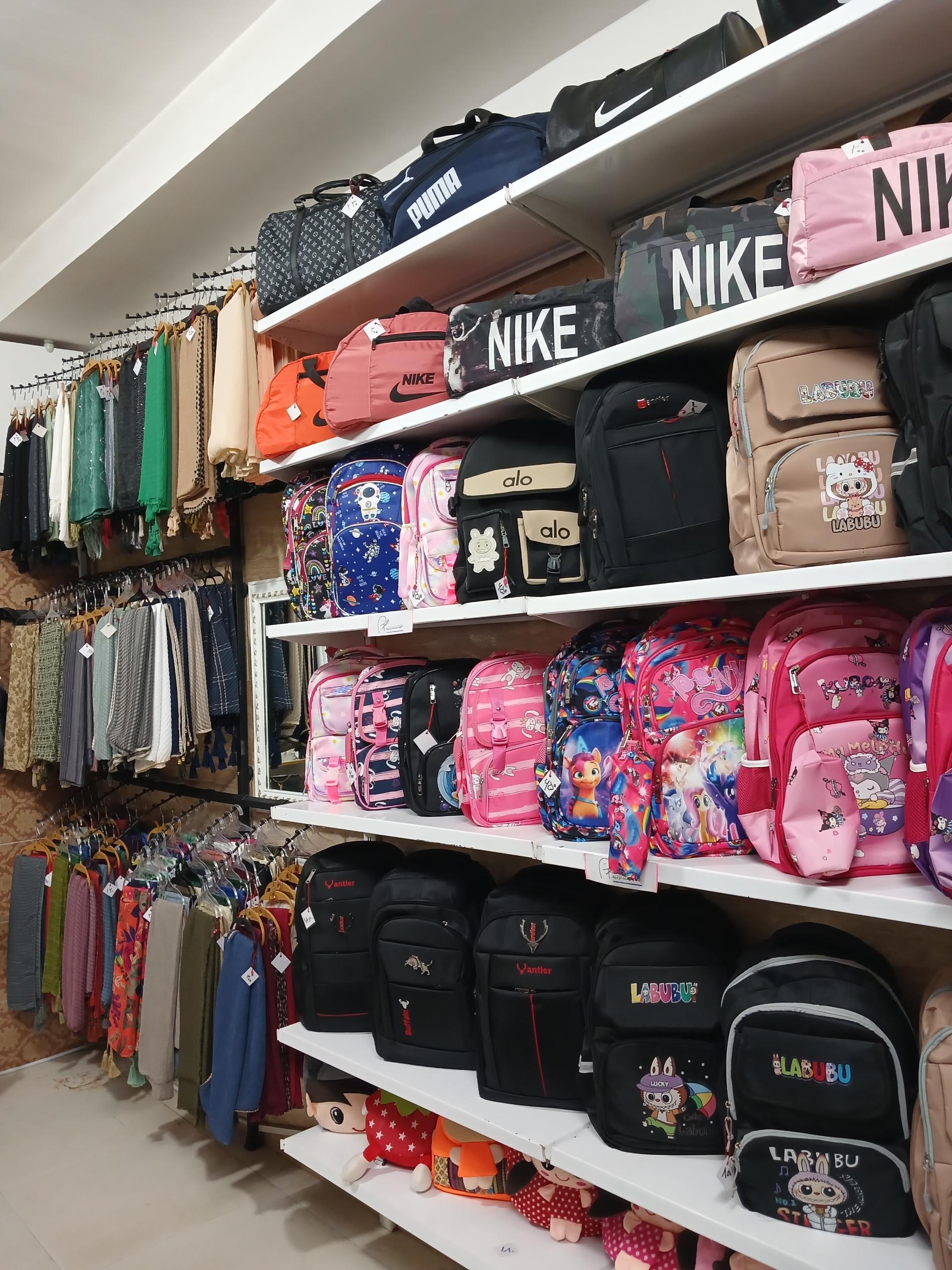 عکس فروشگاه کیف و شال بگ اسکارف