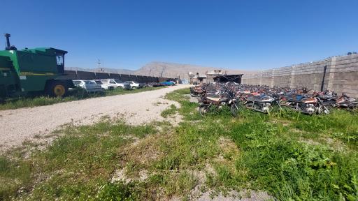 عکس پارکینگ شبانه روزی امین