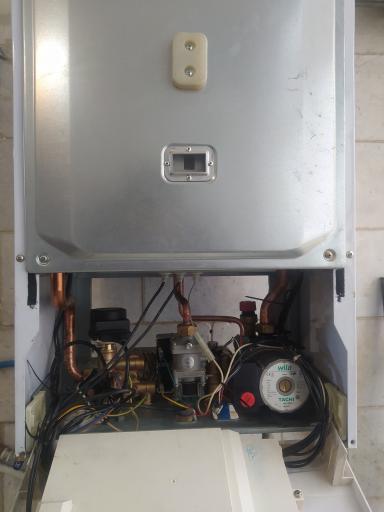 عکس تعمیر تخصصی پکیچ و آبگرمکن