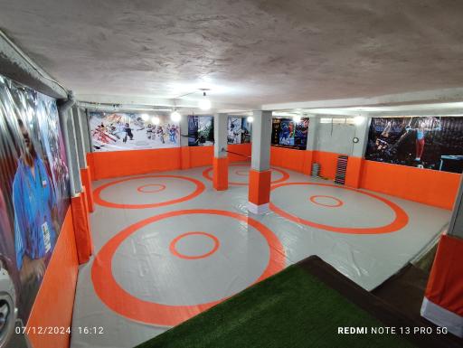 عکس مجموعه ورزشی مهران