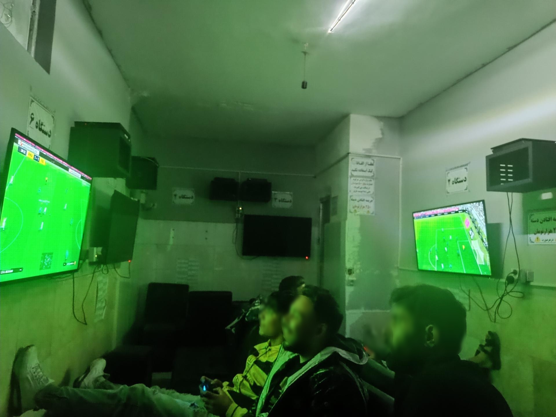 عکس گیم‌ سنتر روحانی