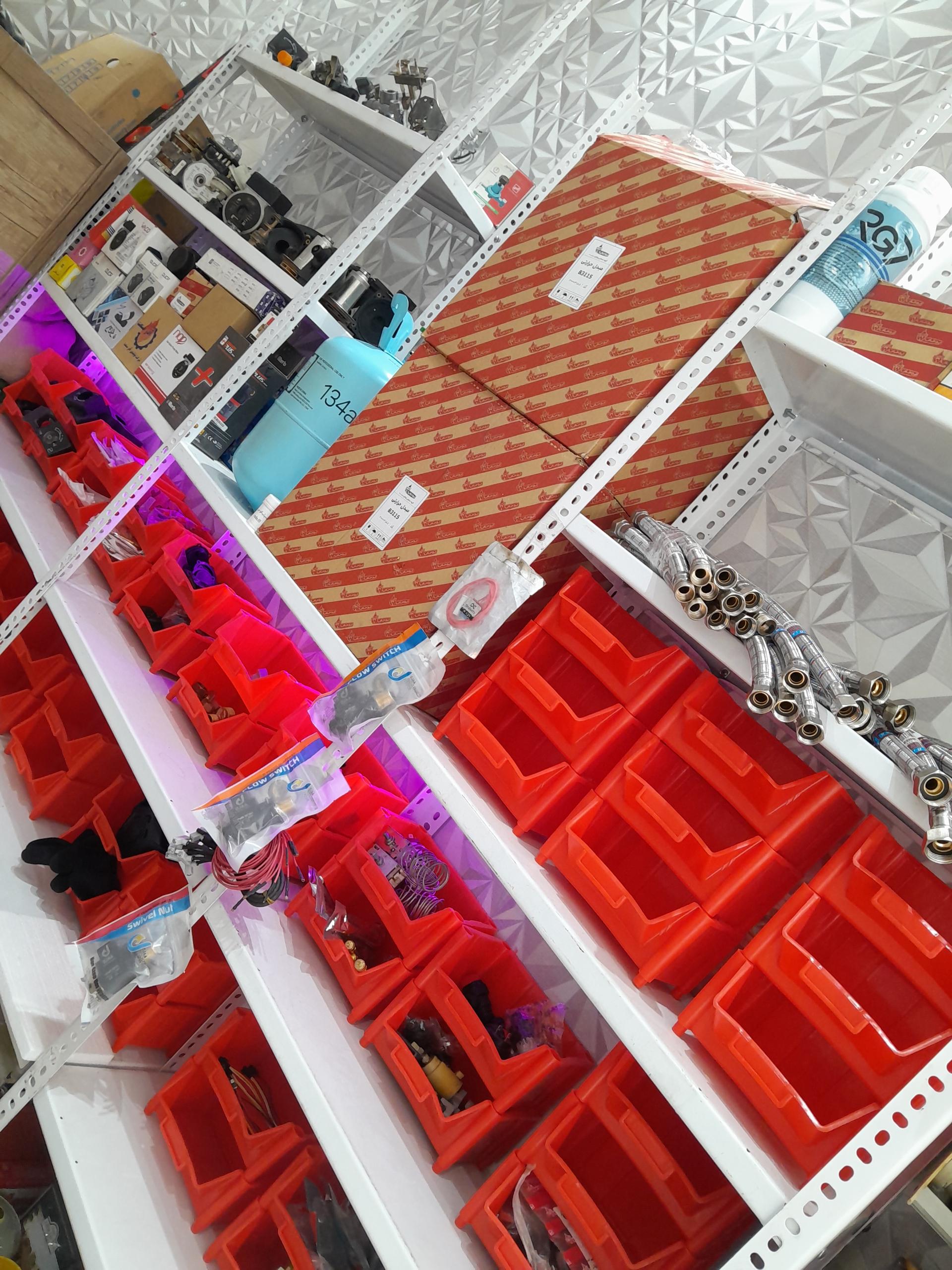 عکس تعمیرات تخصصی استاد پکیج یخچال