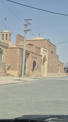 عکس شهر زیرزمینی باستانی نوش آباد