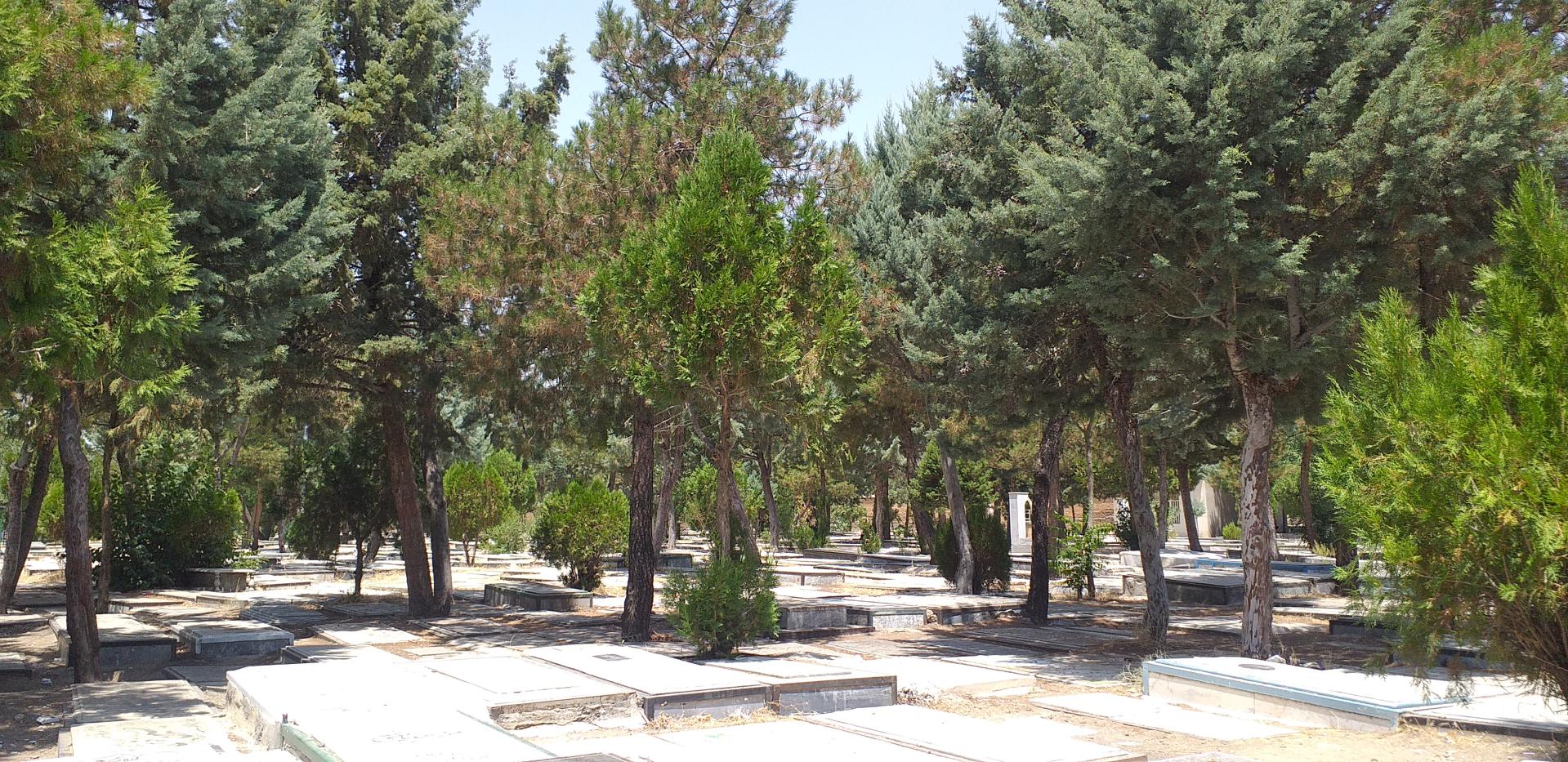 عکس آرامستان بهشت شهدا