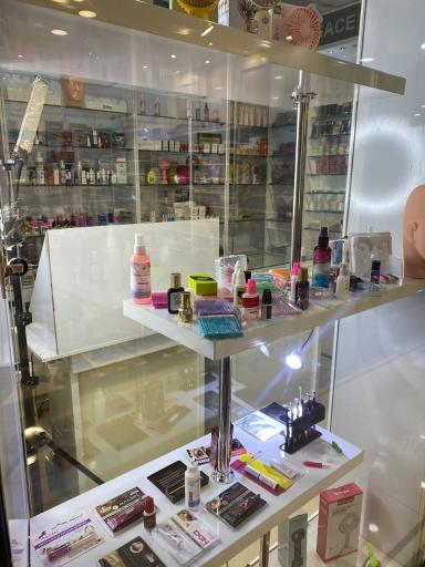 عکس پخش مژه کرج