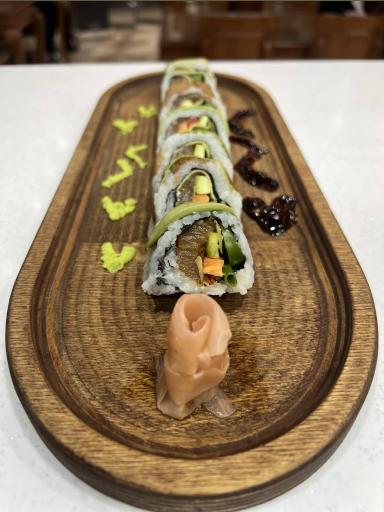 عکس رستوران چینی اژدهای سرخ