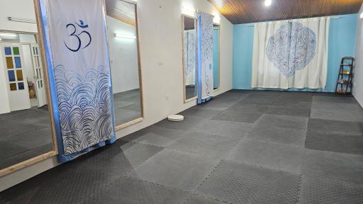 عکس باشگاه آرامش