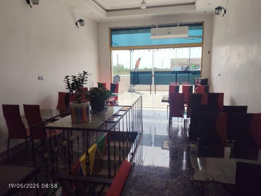 عکس کافه رستوران کیهان