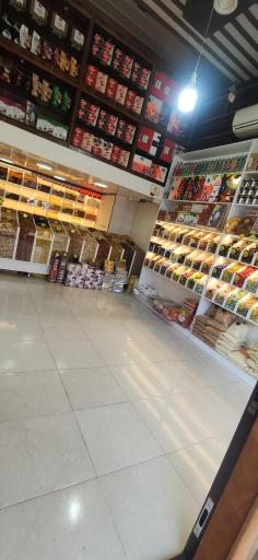 آجیل و خشکبار فنائی شعبه۲