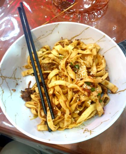 عکس رستوران چینی اژدهای سرخ