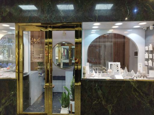 عکس نبارا گلد