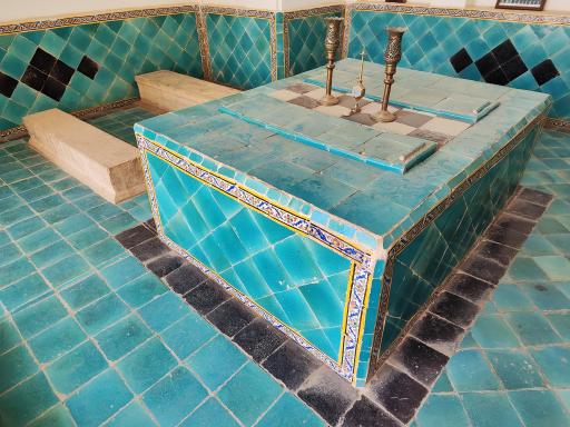 عکس مقبره خواجه نظام الملک و مقبره ملکشاه سلجوقی