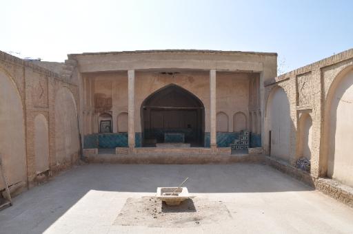 عکس مقبره خواجه نظام الملک و مقبره ملکشاه سلجوقی