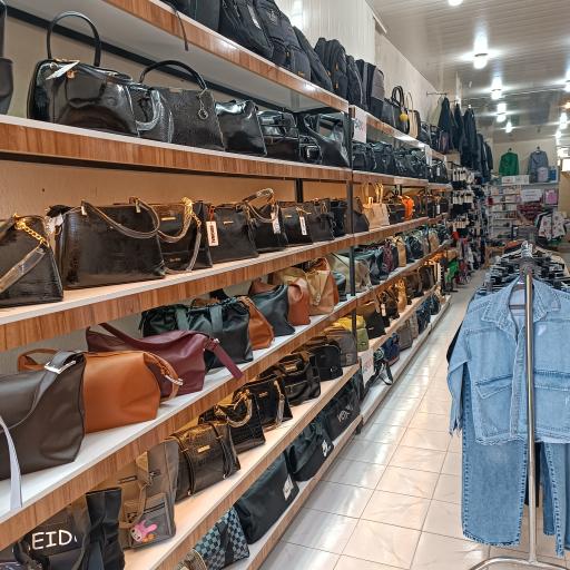 عکس پوشاک لنا