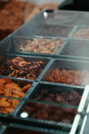 عکس آجیل و خشکبار بادام الملک