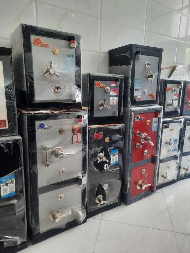 عکس نمایندگی گاوصندوق اصغرزاده 