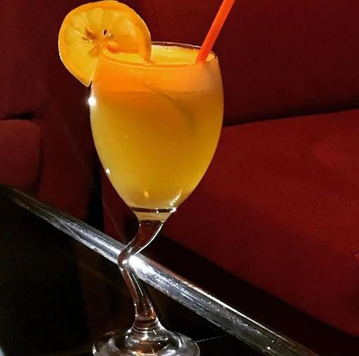 عکس کافه دژاوو