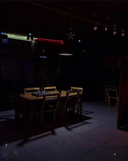 عکس کافه دژاوو