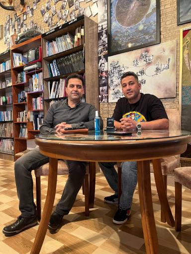 عکس کافه آزادی