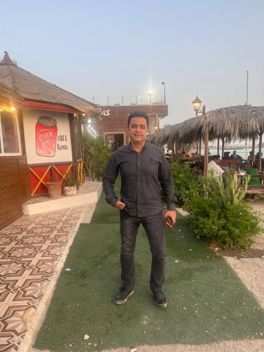 عکس کافه آزادی