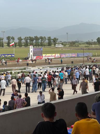 مجموعه بزرگ اسبدوانی گنبد کاووس