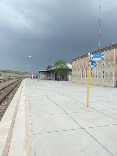 عکس ایستگاه راه آهن خداجو