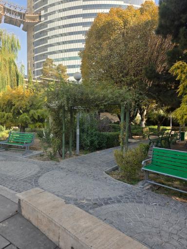 عکس بوستان سید جمال الدین اسدآبادی