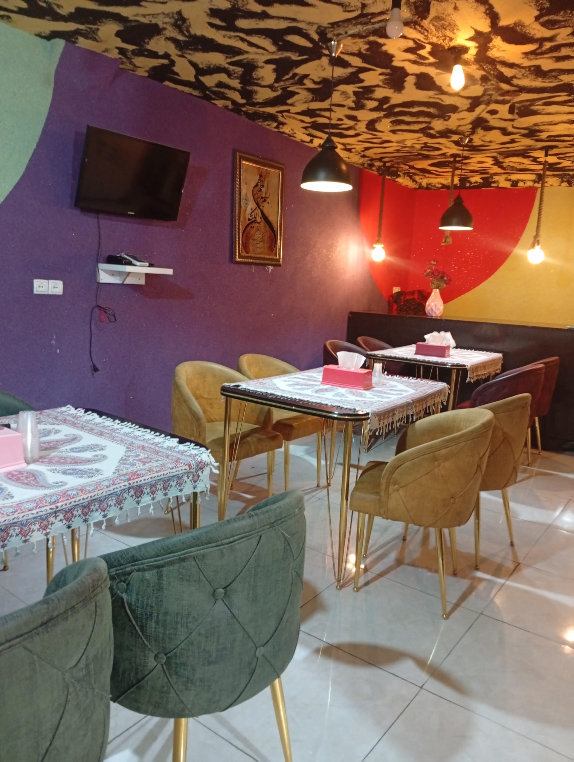 عکس کافه فست فود لمن