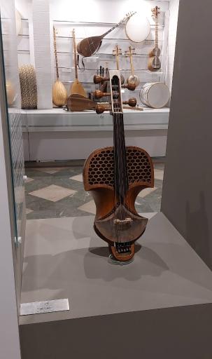 عکس موزه موسیقی اصفهان