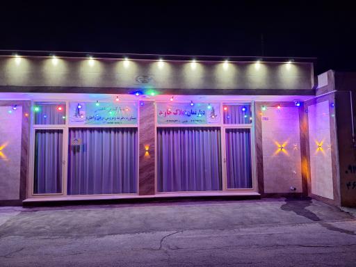 عکس مشاور املاک جاوید