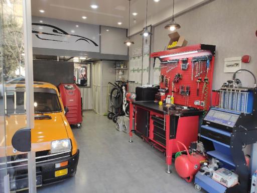 عکس تنظیم موتور وکلینیک برق خودرو ویرا