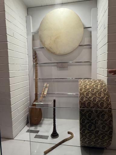 عکس موزه موسیقی اصفهان